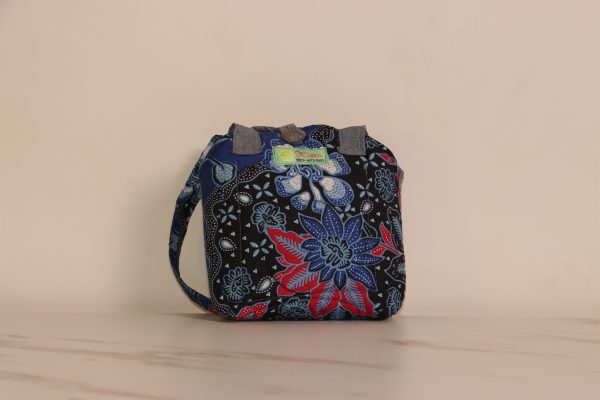 Yust Batik Bucket Bag